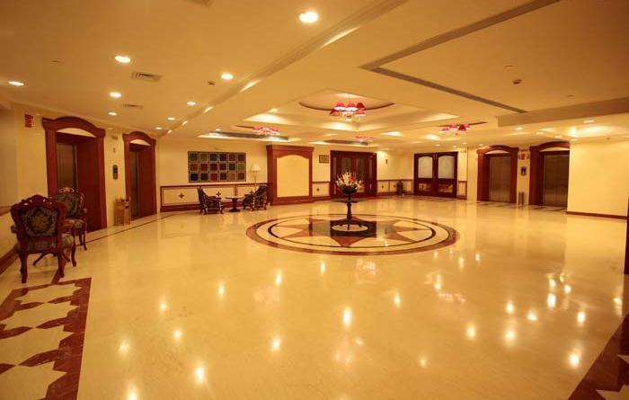 Holiday Regency Moradabad Buitenkant foto