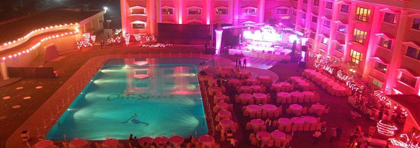 Holiday Regency Moradabad Buitenkant foto